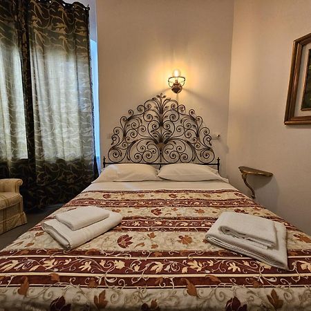 Antiche Memorie-Eleganza E Confort In Centro Citta Генуя Экстерьер фото