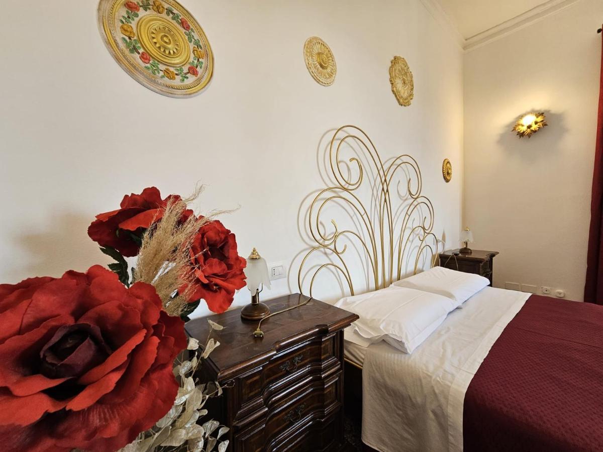 Antiche Memorie-Eleganza E Confort In Centro Citta Генуя Экстерьер фото